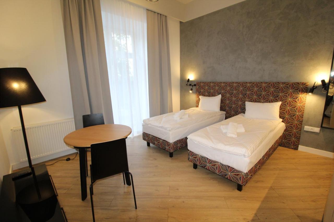 Apartamenty Nowa Kamienica Czestochowa Centrum Szymanowskiego 22A Exterior photo